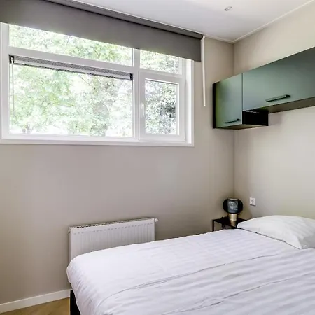 18 I 4 Persoons In Holiday home Zennewijnen