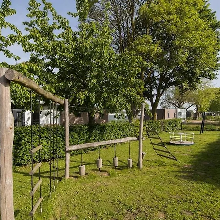 Holiday home 18 I 4 Persoons In Zennewijnen